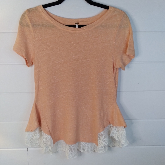 Free People Tops - Free People marled peach slight peblemed lace from sides around the back t-shirt